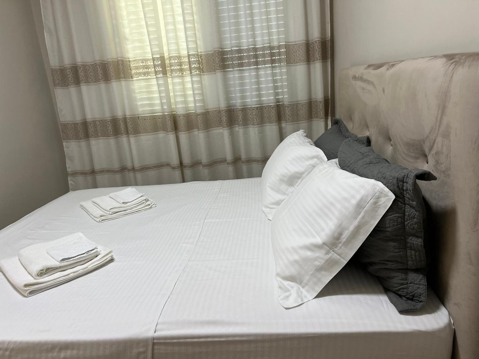 Center View Luxury Apartment تيرانا المظهر الخارجي الصورة