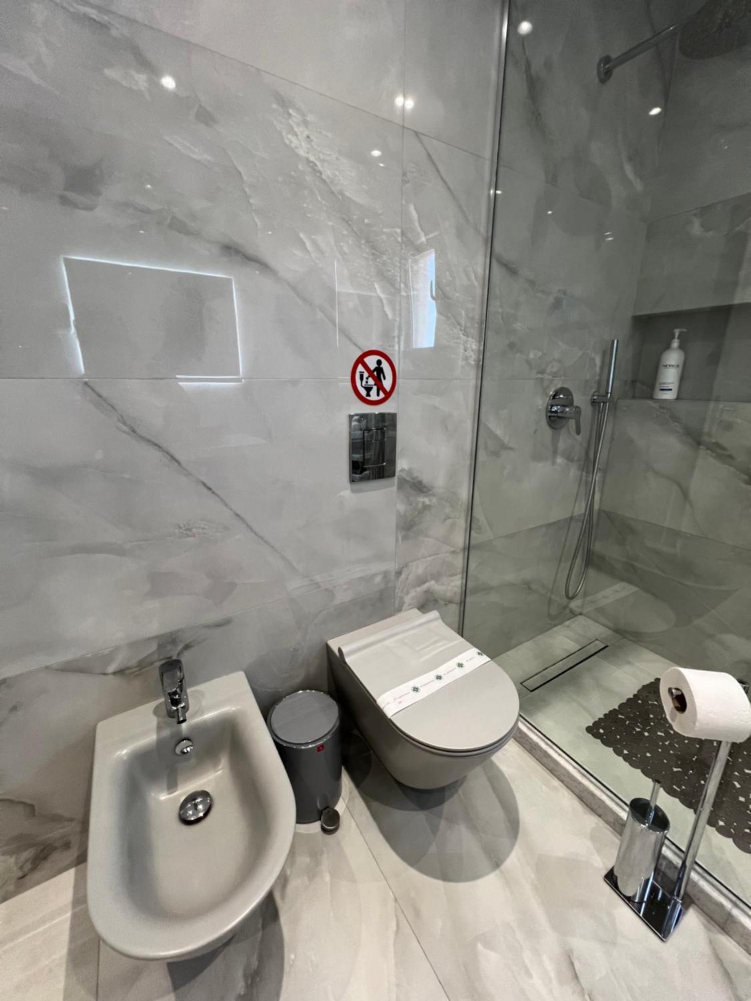 Center View Luxury Apartment تيرانا المظهر الخارجي الصورة