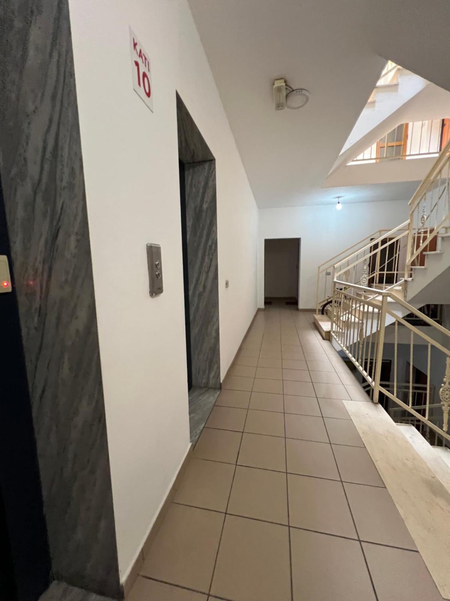 Center View Luxury Apartment تيرانا المظهر الخارجي الصورة