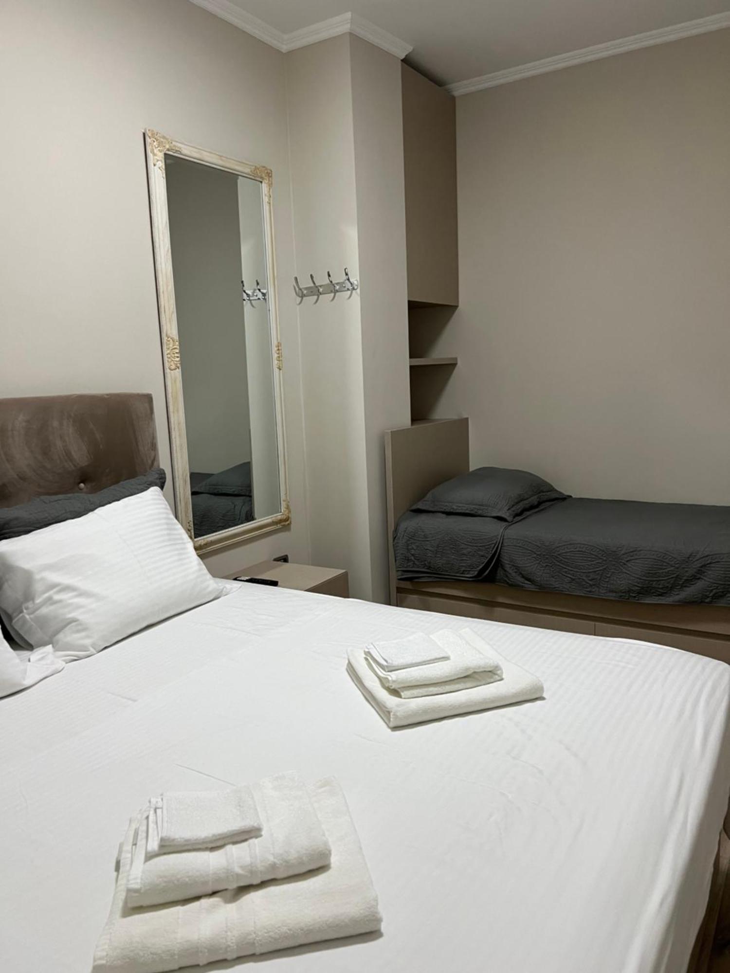 Center View Luxury Apartment تيرانا المظهر الخارجي الصورة
